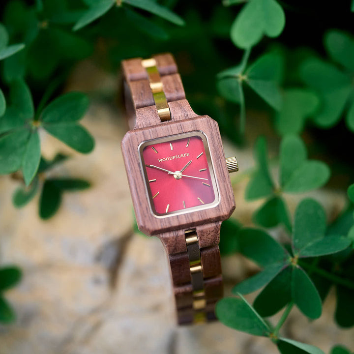 Burgundy - Walnut