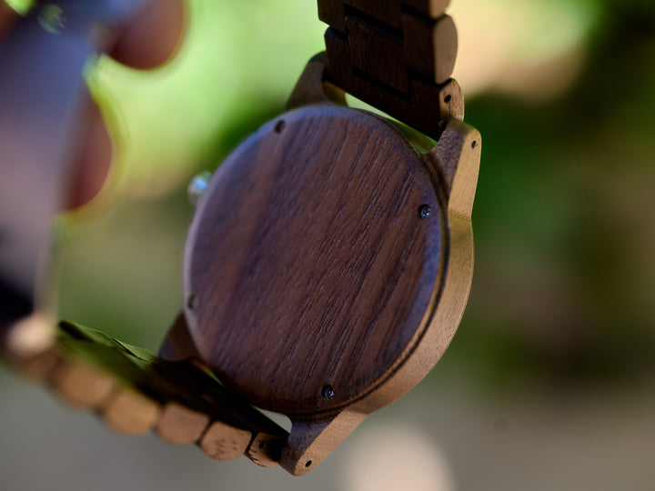 Artem - Walnut
