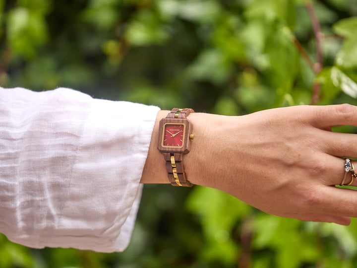 Burgundy - Walnut