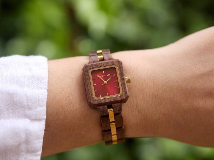 Burgundy - Walnut