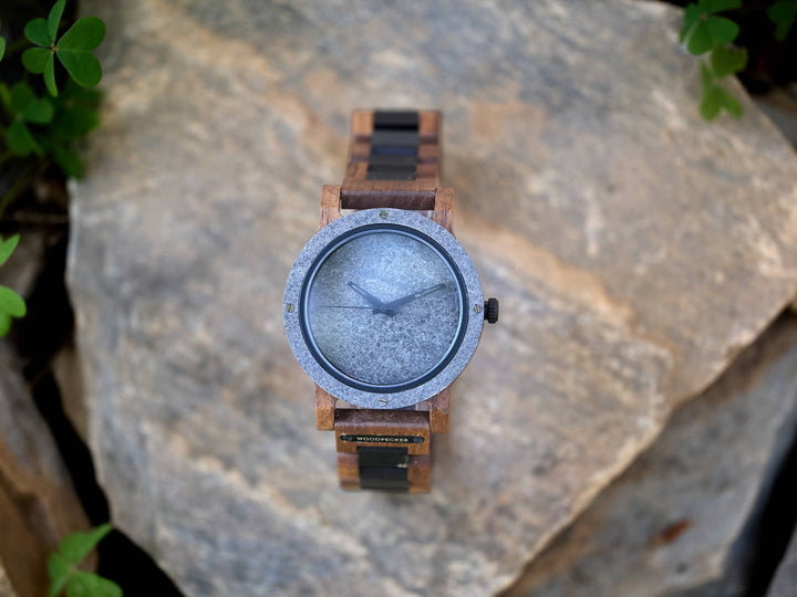 Zacharius - Stone & Walnut
