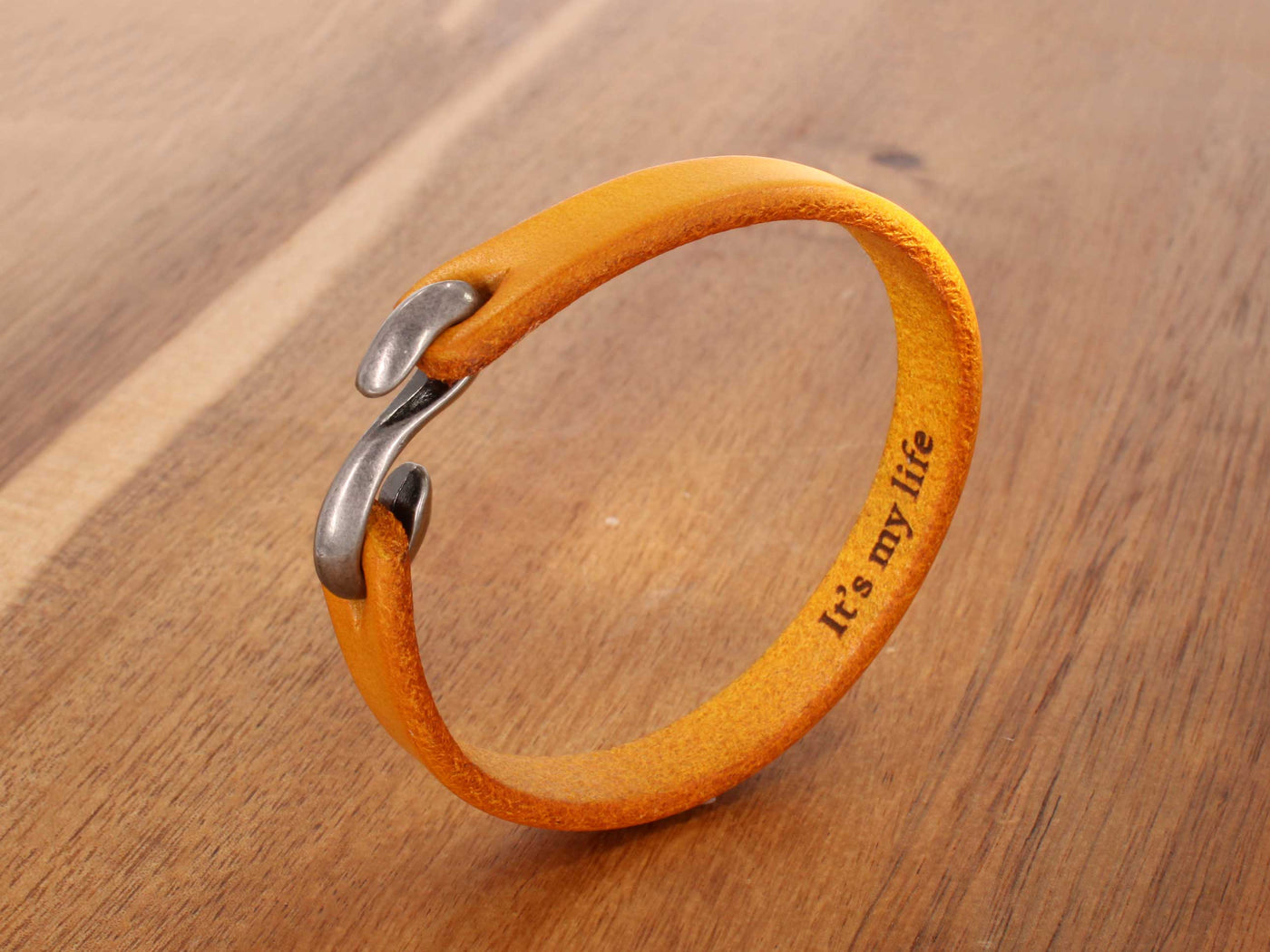 Camel - Personalized Leather Bracelet Small (18.5 cm / 7.3 inch)