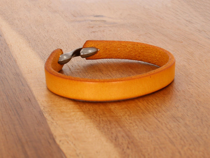 Camel - Personalized Leather Bracelet